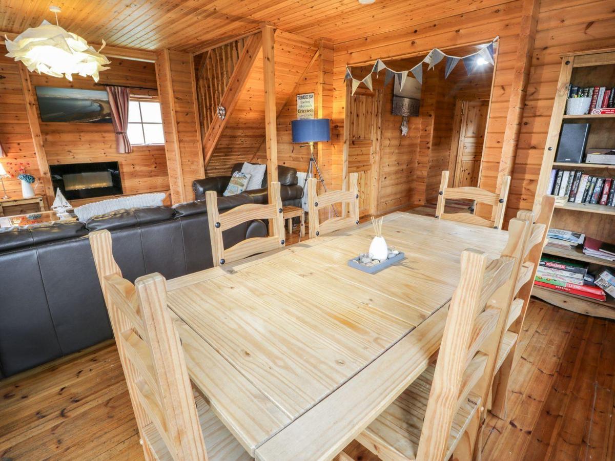 Sun View Lodge Llanbedr  Εξωτερικό φωτογραφία