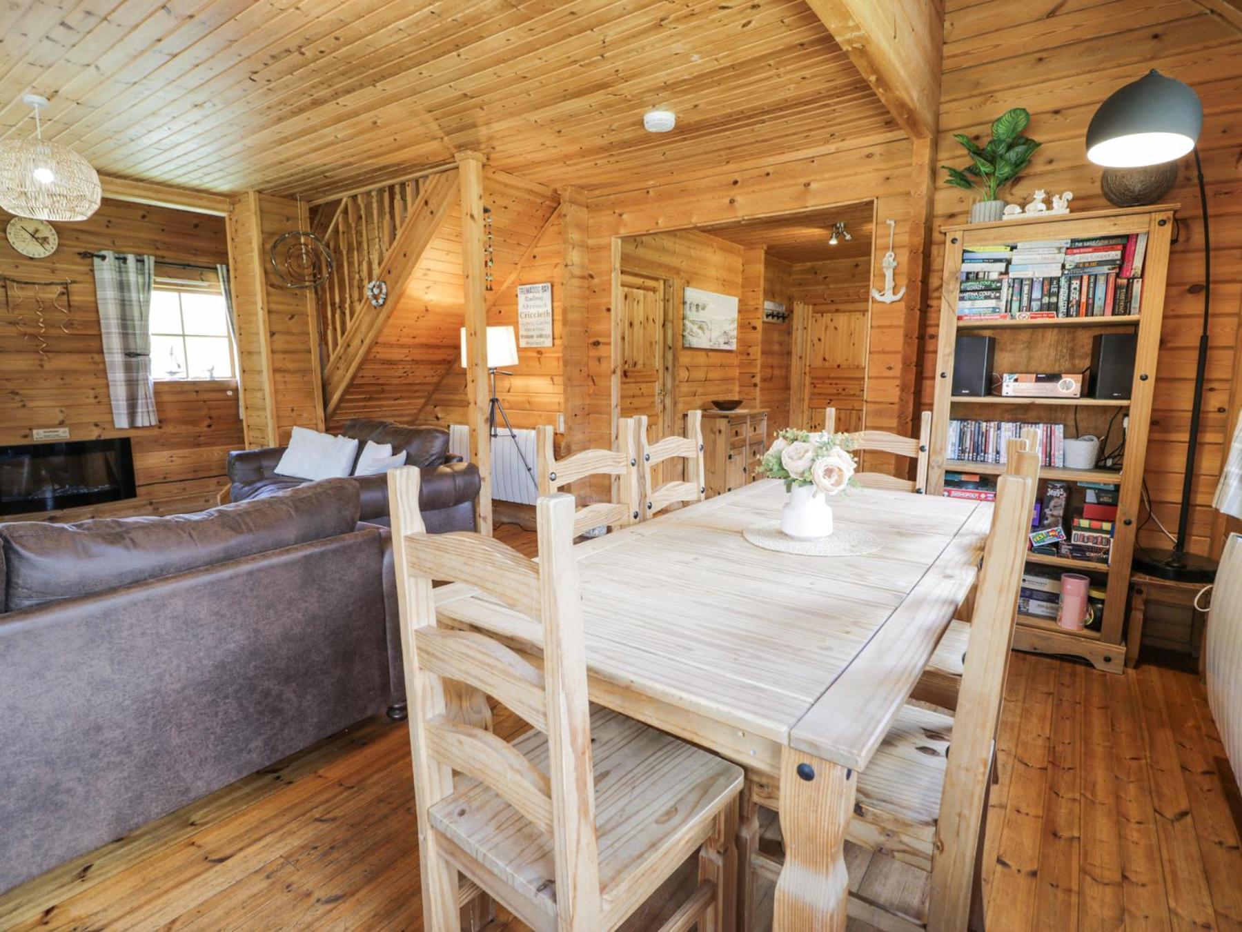 Sun View Lodge Llanbedr  Εξωτερικό φωτογραφία